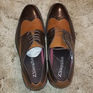 Two tone wingtip Oxfords